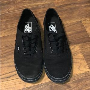 All black vans. Lo pro